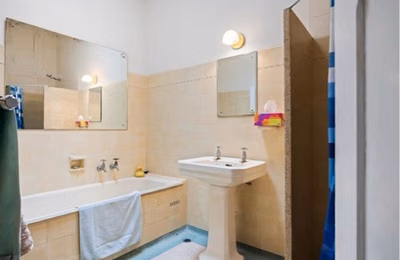 Room in a 7 Bedroom Apartment, 32 Godfrey Terrace, Leabrook, City of Burnside, 5068 (Room 2) - Adelaide, South Australia, Australia - Room 5 - Bathroom