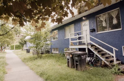 2084 East Pender Street, Vancouver - Vancouver, Canada - Exterior