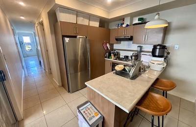 Room 2 - Amenities?w=400&h=260&fit=crop&q=40&auto=format&trim=auto