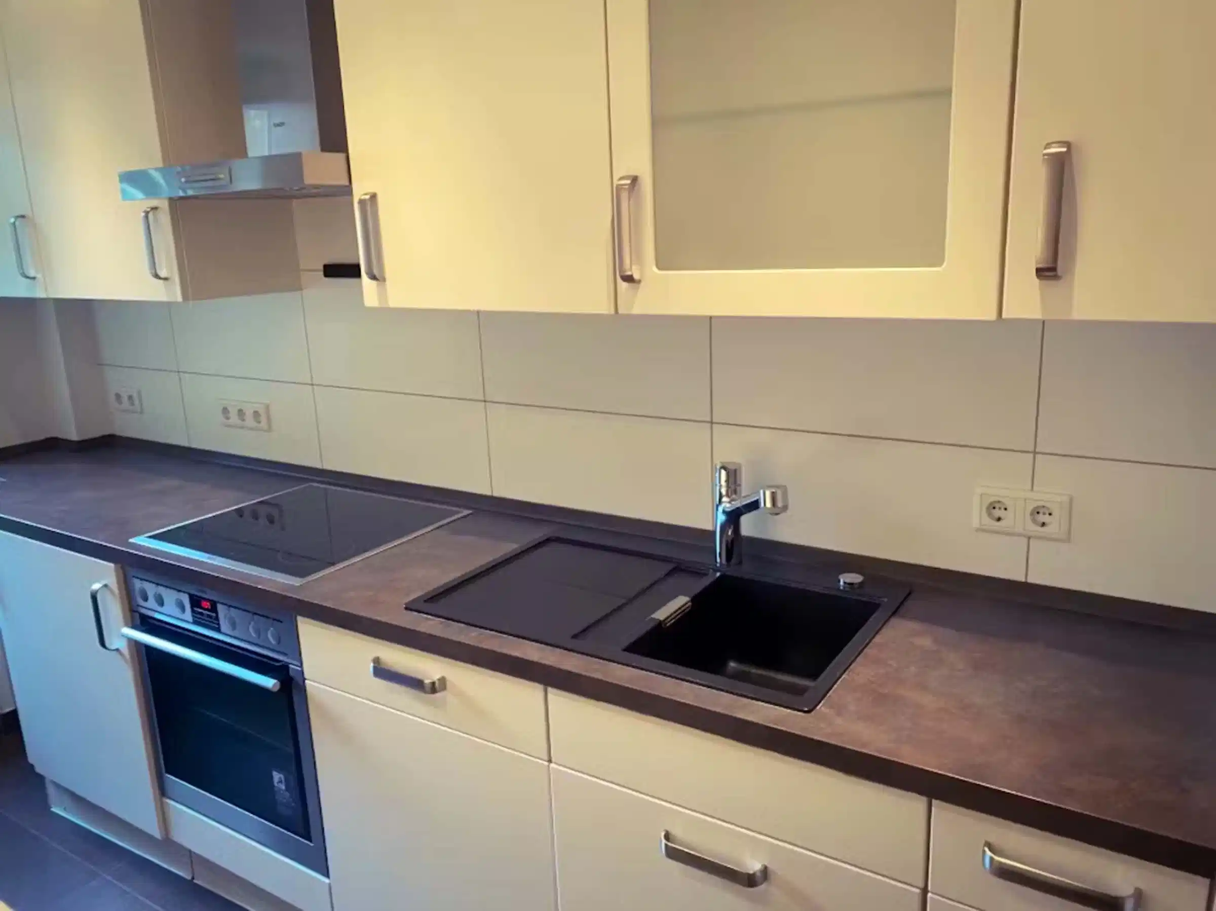 Bettinaplatz, Frankfurt - Frankfurt, Germany - Room 1 - Kitchen