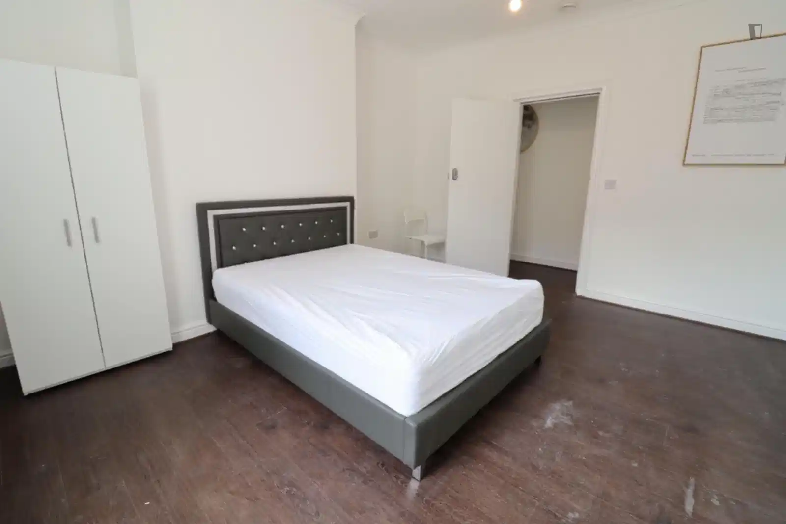 Bright double bedroom near Brockwell Park - Bedroom?w=400&h=260&fit=crop&q=40&auto=format&trim=auto