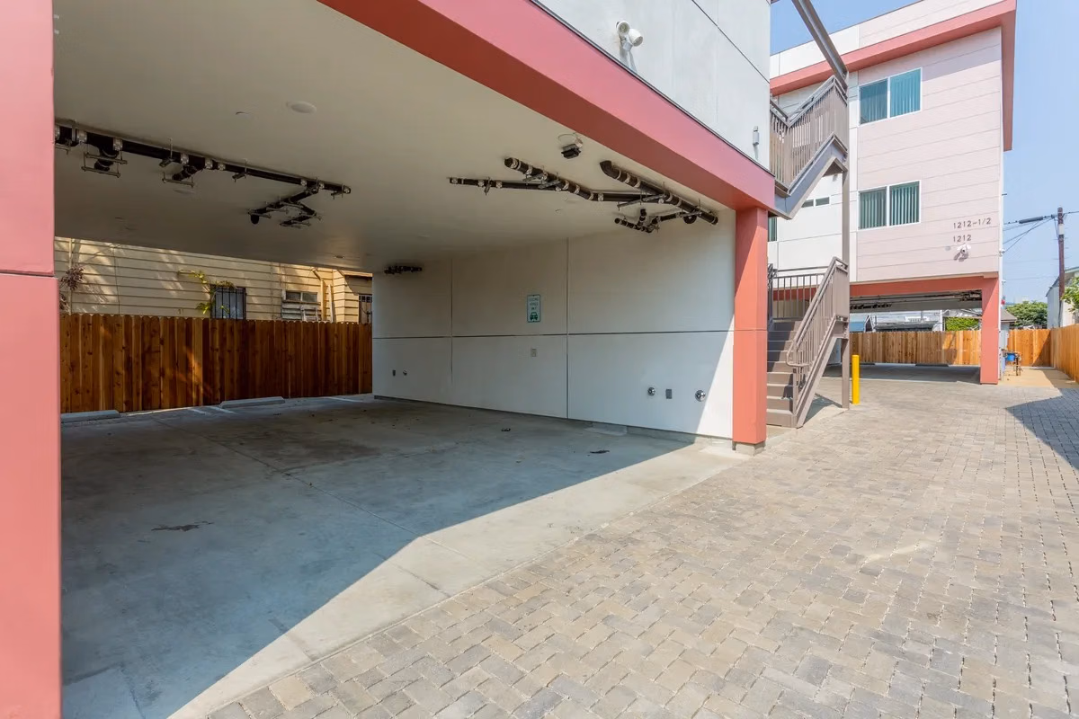 Fedora Villas (1210 Fedora St), Los Angeles - Los Angeles, California, United States - Exterior