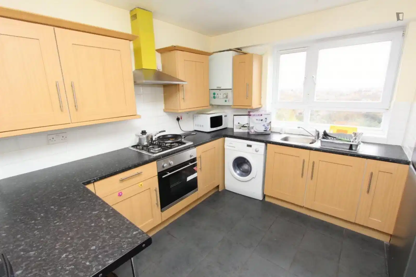 4 bedroom apartment, Priory  Road - London, England, United Kingdom - Bedroom 1  - Kitchen