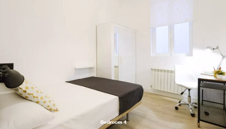 Kitchen?w=400&h=260&fit=crop&q=40&auto=format&trim=auto