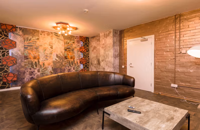 Room in a 5 Bedroom Apartment, 10 Leazes Terrace, Newcastle upon Tyne, NE1 4LY (Flat 3) - Newcastle Upon Tyne, England, United Kingdom - Amenities