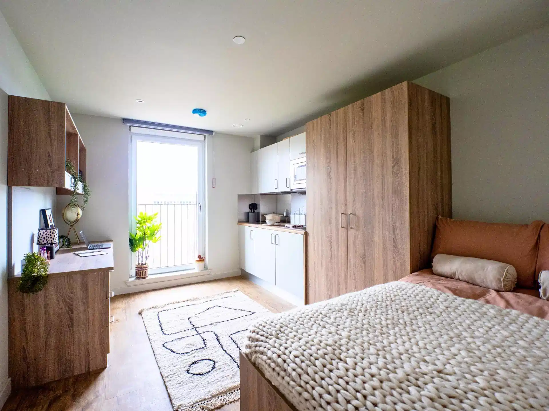 Greenmarket Studios, Dundee - Dundee, Scotland, United Kingdom - Classic Studio - Bedroom