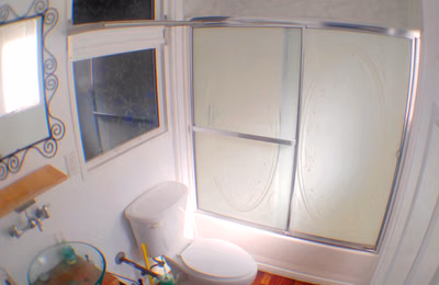 Private Room with A Private Bath - Common Area?w=400&h=260&fit=crop&q=40&auto=format&trim=auto