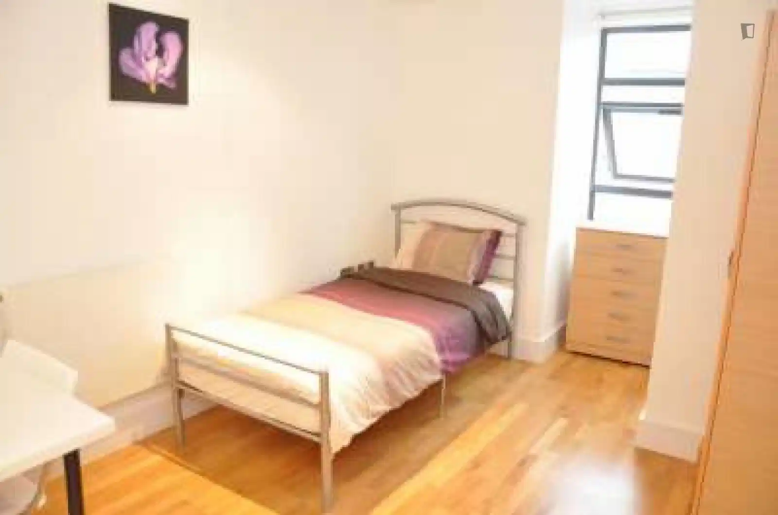 Bedroom 1  - Bathroom?w=400&h=260&fit=crop&q=40&auto=format&trim=auto