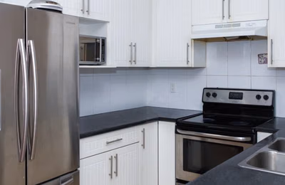 923 E Broadway, Vancouver - Vancouver, Canada - Kitchen
