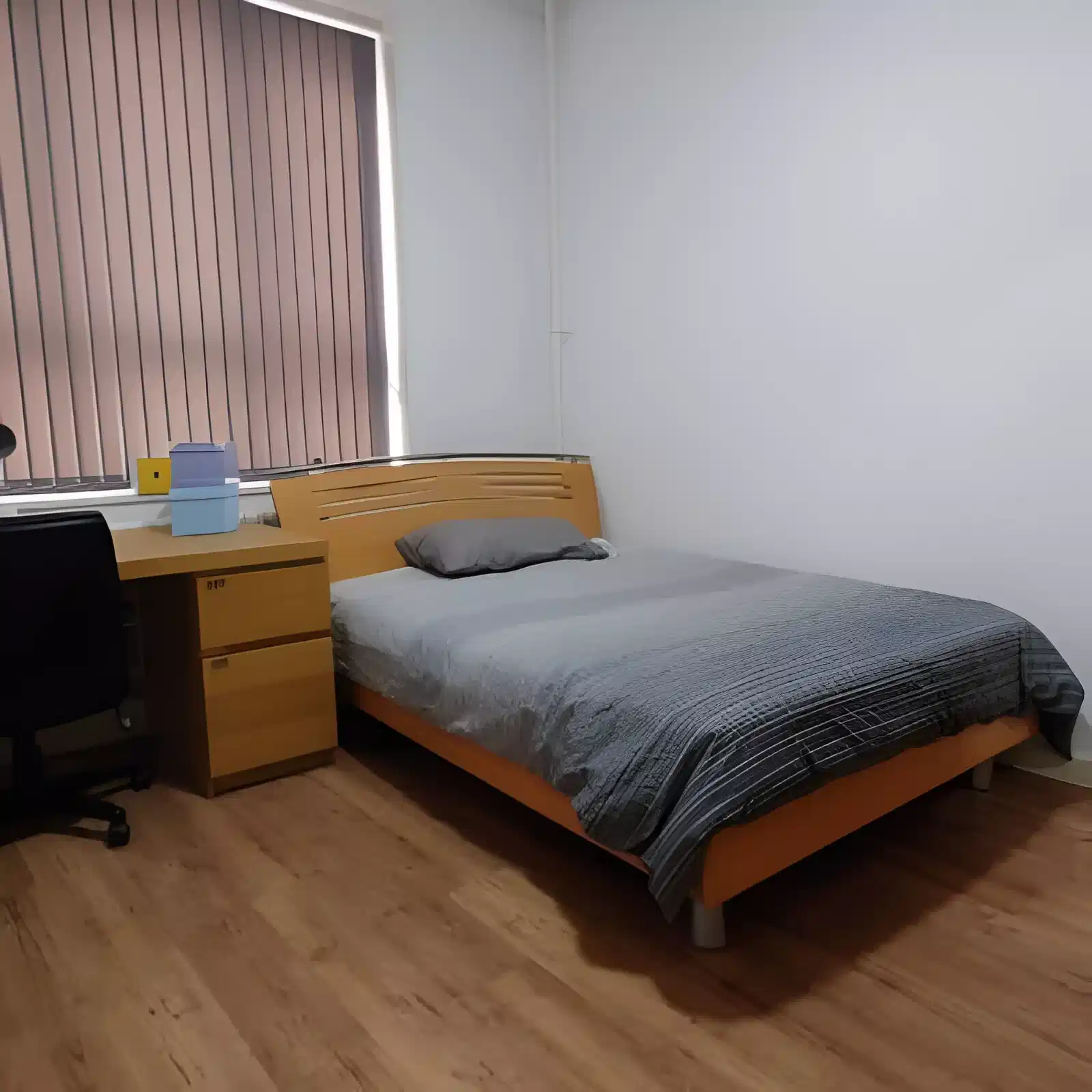 18 - 20 Albion Street, Leicester - Leicester, England, United Kingdom - Standard Plus 3 And 4 Bedroom Apartment - Bedroom