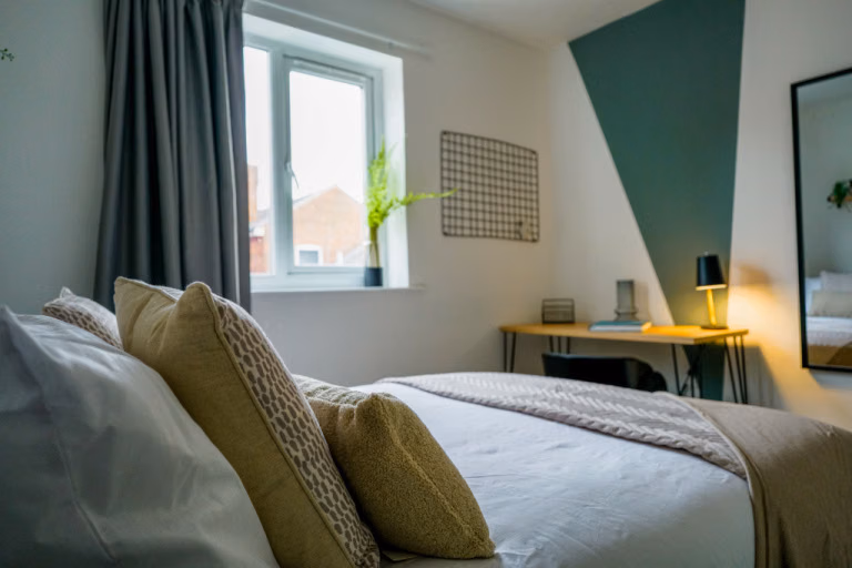 Room in a 7 Bedroom Apartment, 64B Monson Street, Lincoln LN5 7SB - Lincoln, England, United Kingdom - Bedroom 1  - Bedroom