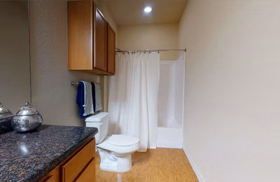 Bedroom?w=400&h=260&fit=crop&q=40&auto=format&trim=auto