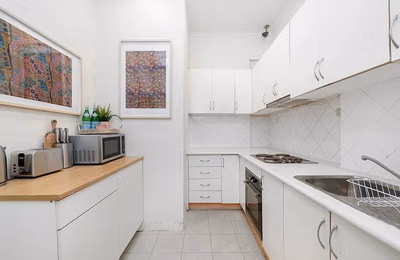 Sharesorted Potts Point, Sydney - Sydney, New South Wales, Australia - Kitchen