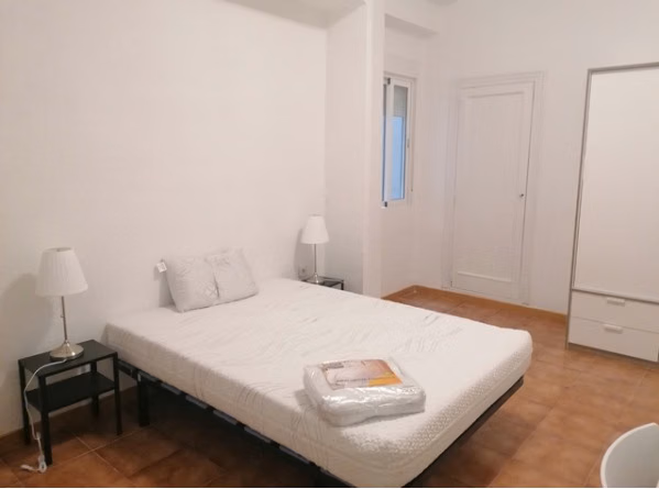 Poeta Cabanyes 14 1-1 Izquierdo, Barcelona - Barcelona, Spain - R0128 - Bedroom