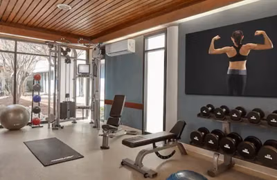 DoubleTree By Hilton Hotel Berkeley Marina, Berkley - Berkeley, California, United States - Amenities