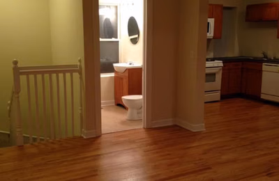 Albany Park On Christiana, Chicago - Chicago, Illinois, United States - Kitchen
