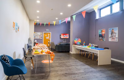 Beaverbank Place, Edinburgh - Edinburgh, Scotland, United Kingdom - Amenities