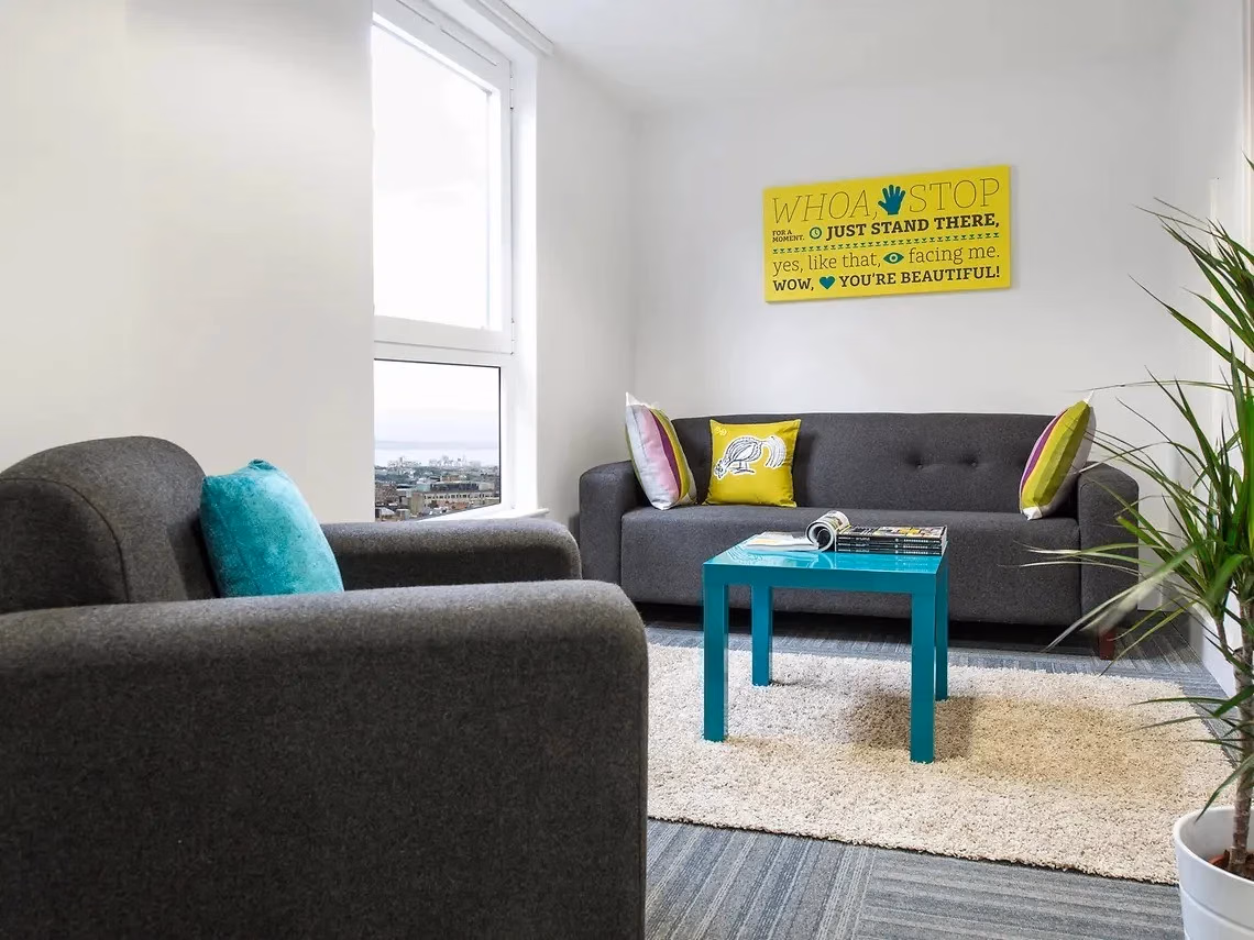 Yugo Canal Point, Edinburgh - Edinburgh, Scotland, United Kingdom - Common Area