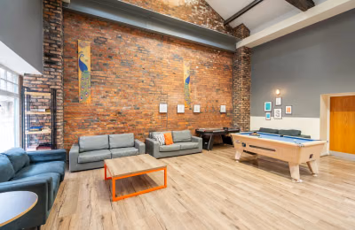 Sheffield 3, Sheffield - Sheffield, England, United Kingdom - Amenities