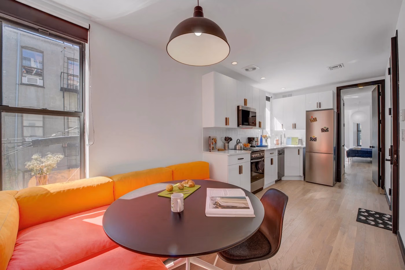 Common Area?w=400&h=260&fit=crop&q=40&auto=format&trim=auto