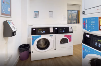 iQ Kingston, Kingston upon Thames - Kingston upon Thames, England, United Kingdom - Amenities
