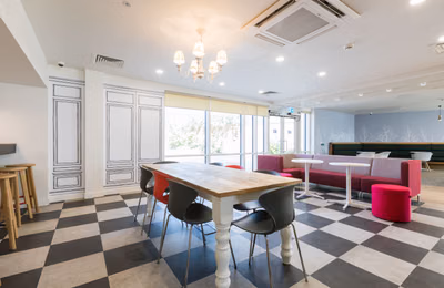 Arbury Court, Kingston - Kingston upon Thames, England, United Kingdom - Common Area