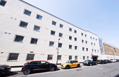 Somerset Court, London - London, England, United Kingdom - Exterior