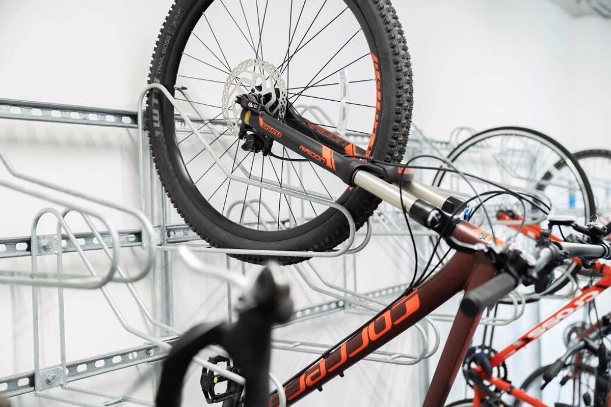 Avon Studios, Bath	 - Bath, England, United Kingdom - Amenities