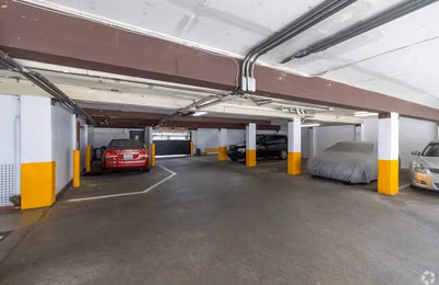 Dry Creek Apartments, Seattle - Seattle, Washington, United States - Common Area