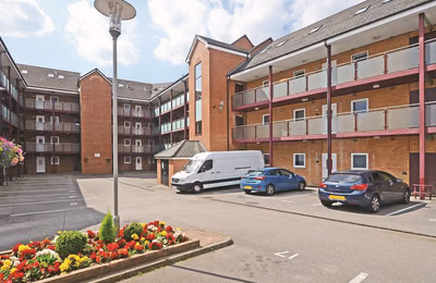 Hassells Bridge Apartments, Newcastle Under Lyme - Newcastle-under-Lyme, United Kingdom - Exterior