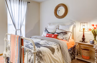 Traditions Bloomington, Bloomington - bloomington, Illinois, United States - Bedroom
