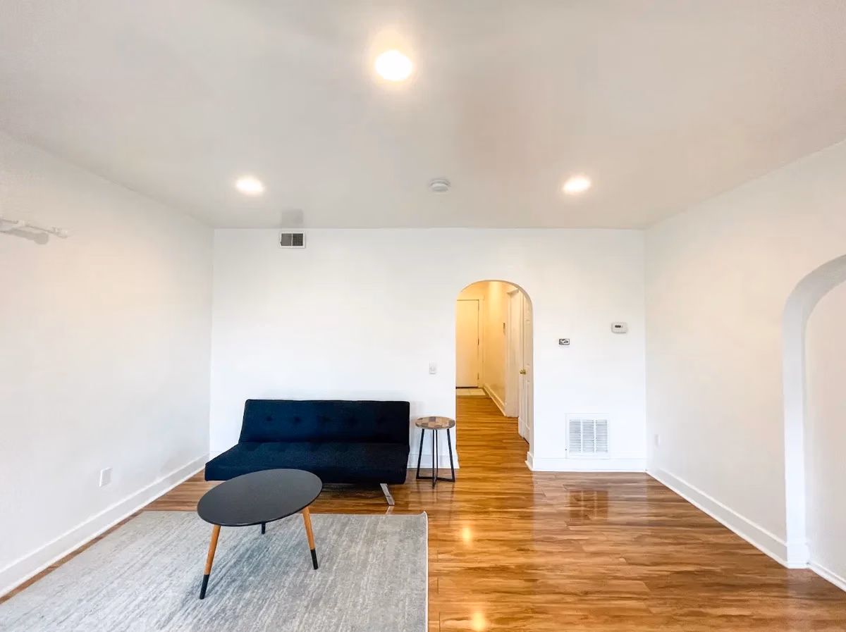 5846-5850 Alderson St, Pittsburgh - Pittsburgh, Pennsylvania, United States - Common Area