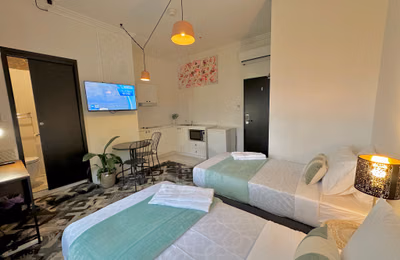 Room in a 51 Bedroom Apartment, 9 Darlinghurst Road, Potts Point NSW Australia 2011 - Sydney, New South Wales, Australia - Twin/King Bed - Bedroom