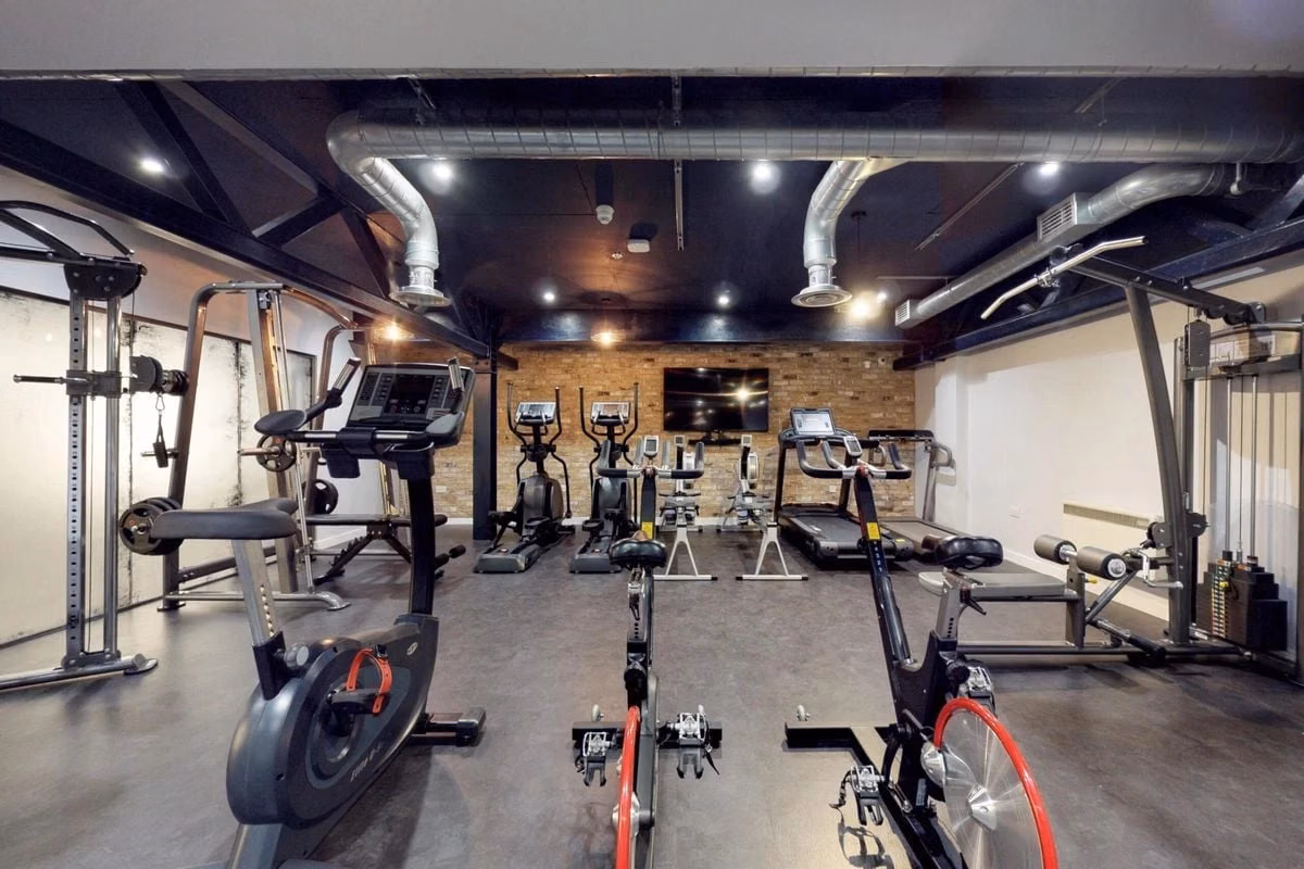 The Bridge Phase II, Newcastle - Newcastle Upon Tyne, England, United Kingdom - Amenities