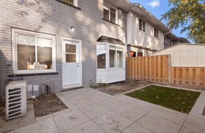 Woodroffe Place, Ottawa - Ottawa, Canada - Exterior