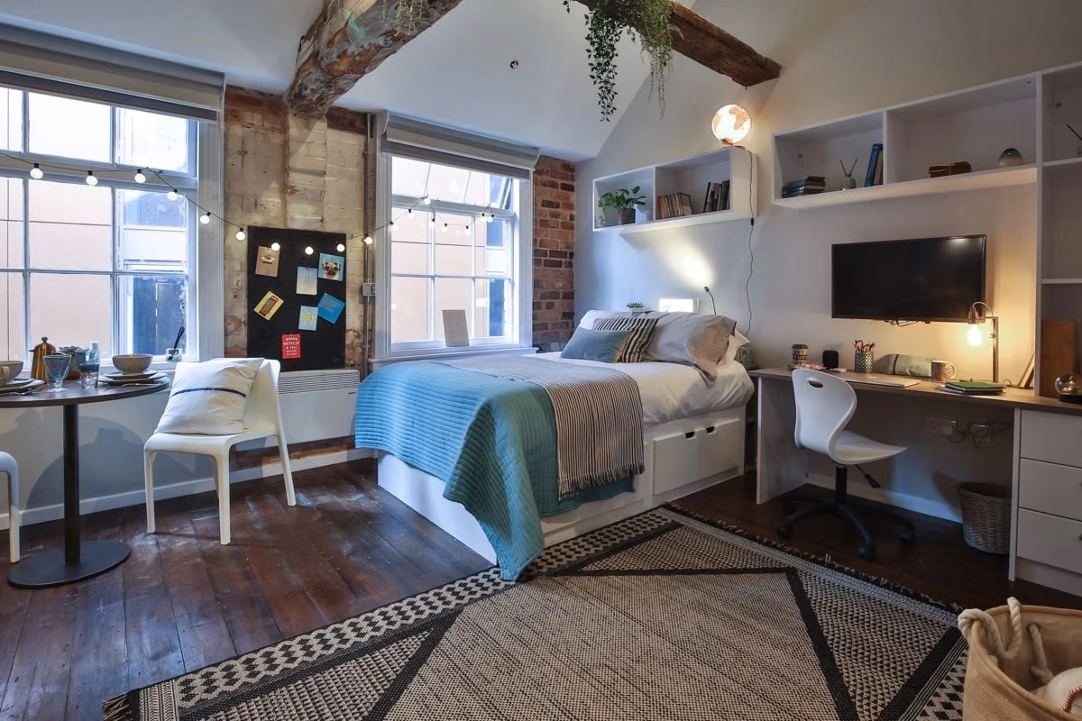 The Emporium, Birmingham - Birmingham, England, United Kingdom - Bedroom