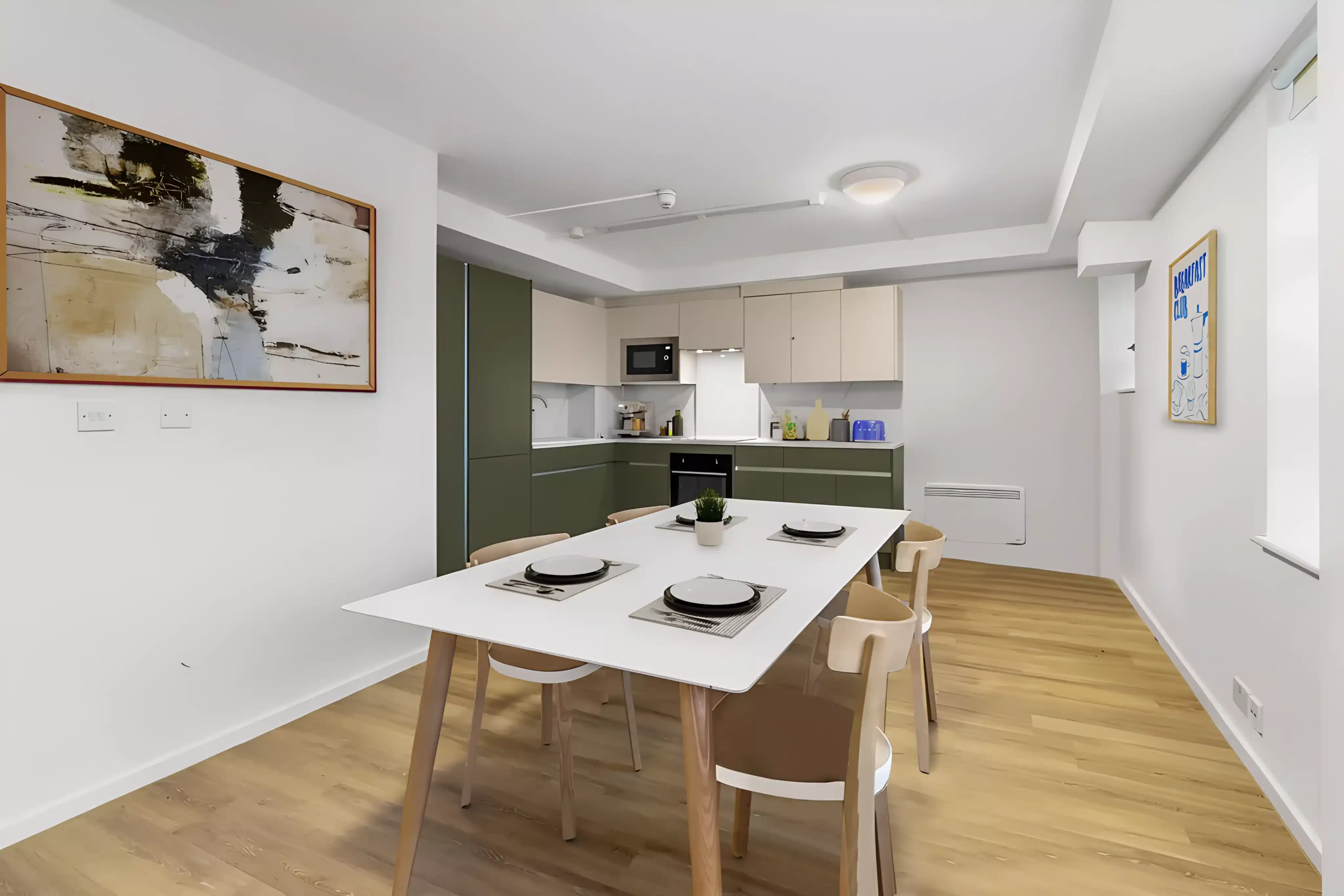 Exterior?w=400&h=260&fit=crop&q=40&auto=format&trim=auto