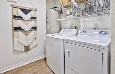 University Walk, Charlotte - Charlotte, North Carolina, United States - Amenities