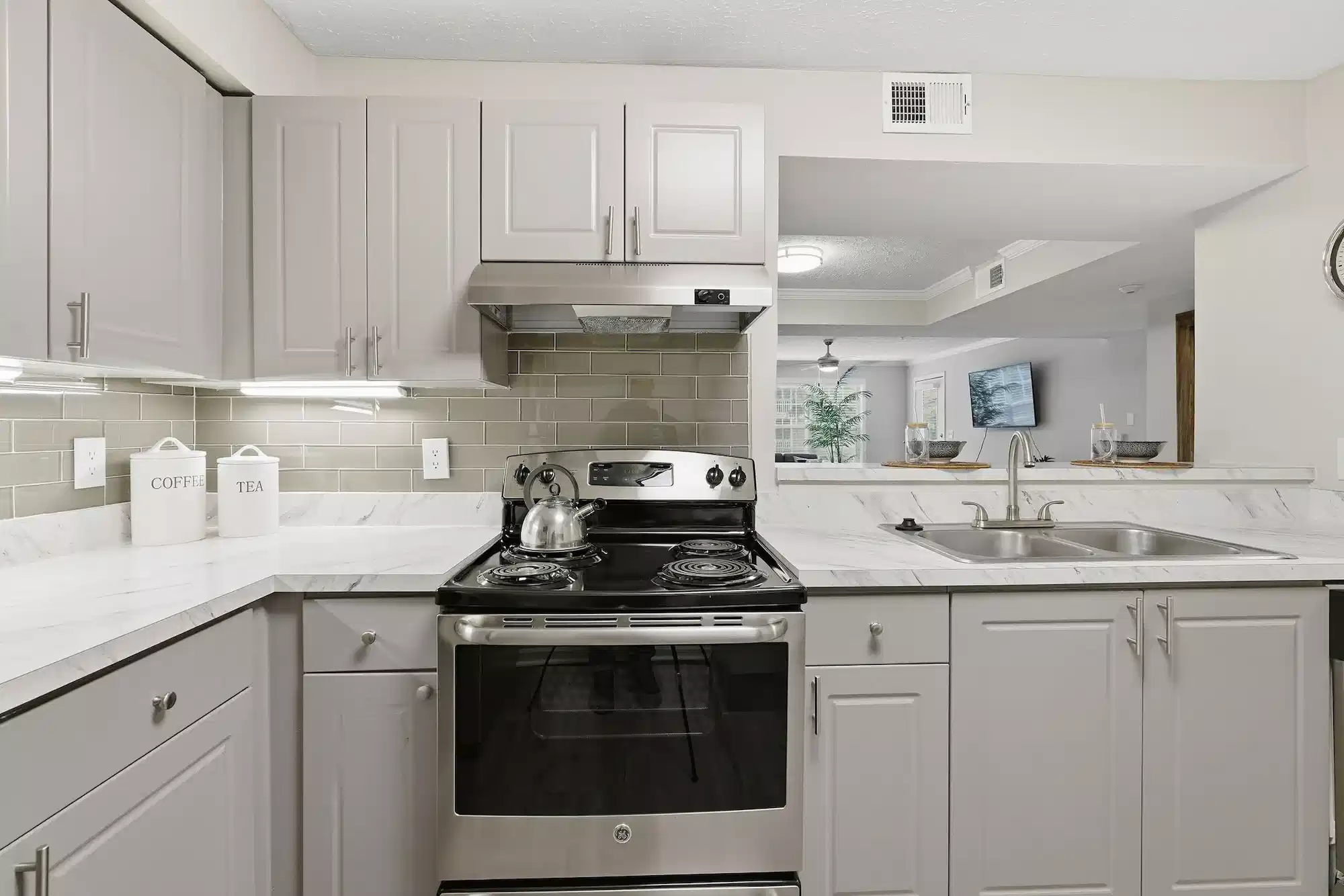 Shiloh Green, Kennesaw - Kennesaw, Georgia, United States - Kitchen