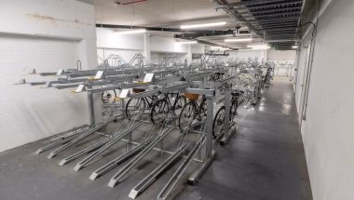 iQ Vega, London - London, England, United Kingdom - Amenities