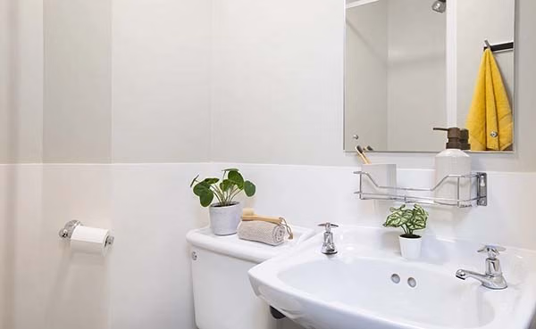 Amenities?w=400&h=260&fit=crop&q=40&auto=format&trim=auto