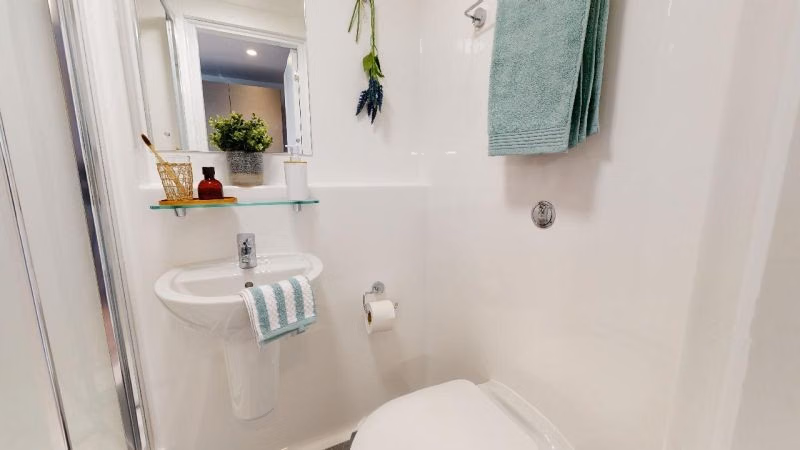 Amenities?w=400&h=260&fit=crop&q=40&auto=format&trim=auto