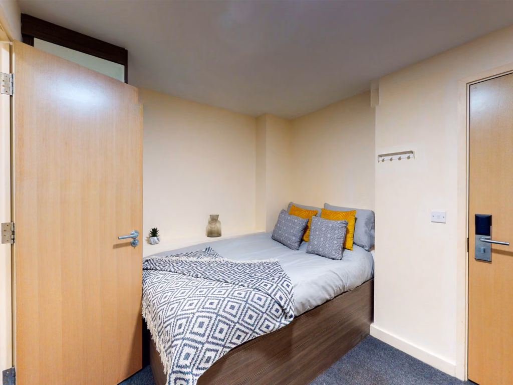 The Cube, Bolton - Bolton, England, United Kingdom - Classic Studio - Bedroom