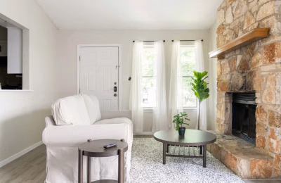 June Homes 78753, Austin - Austin, Texas, United States - Common Area