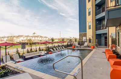 Mac 4460, Houston - Houston, Texas, United States - Exterior