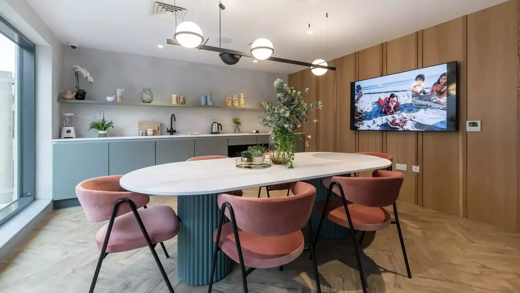 Aster House, Belfast - Belfast, Northern Ireland, United Kingdom - Amenities