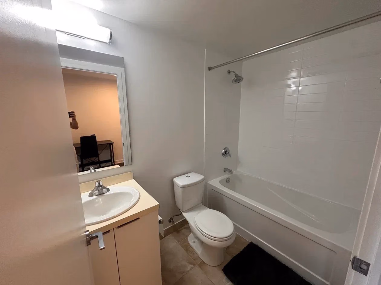Amenities?w=400&h=260&fit=crop&q=40&auto=format&trim=auto