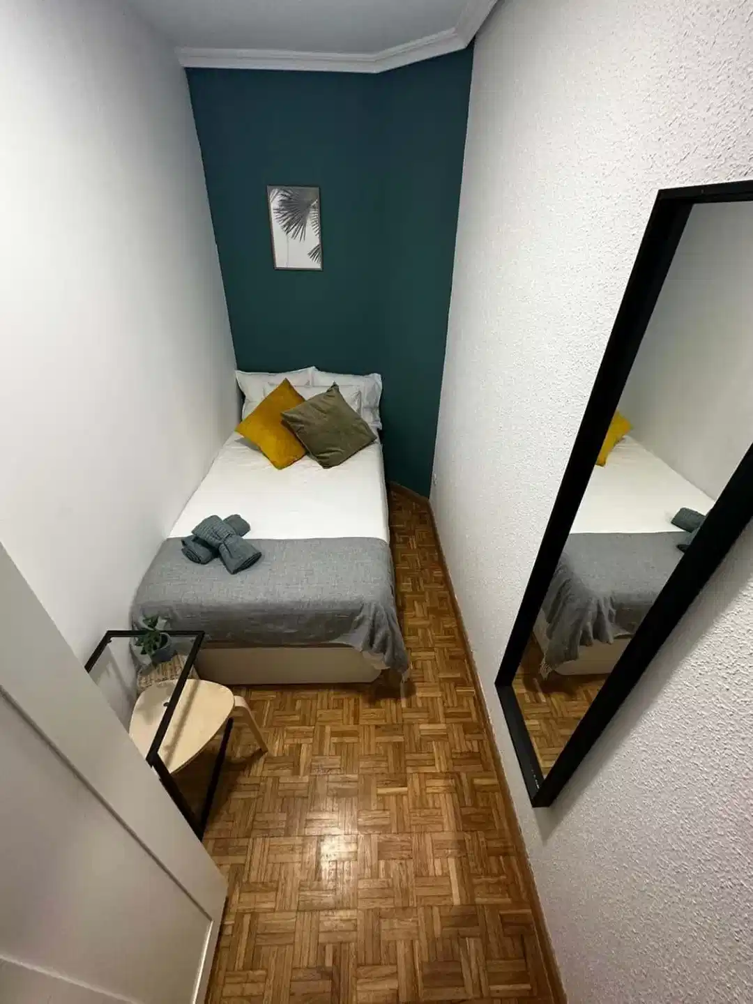 SPC 28012, Madrid - Madrid, Spain - Room in a 8 Bedroom 2 Bathroom (Calle De La Victoria) - Bedroom