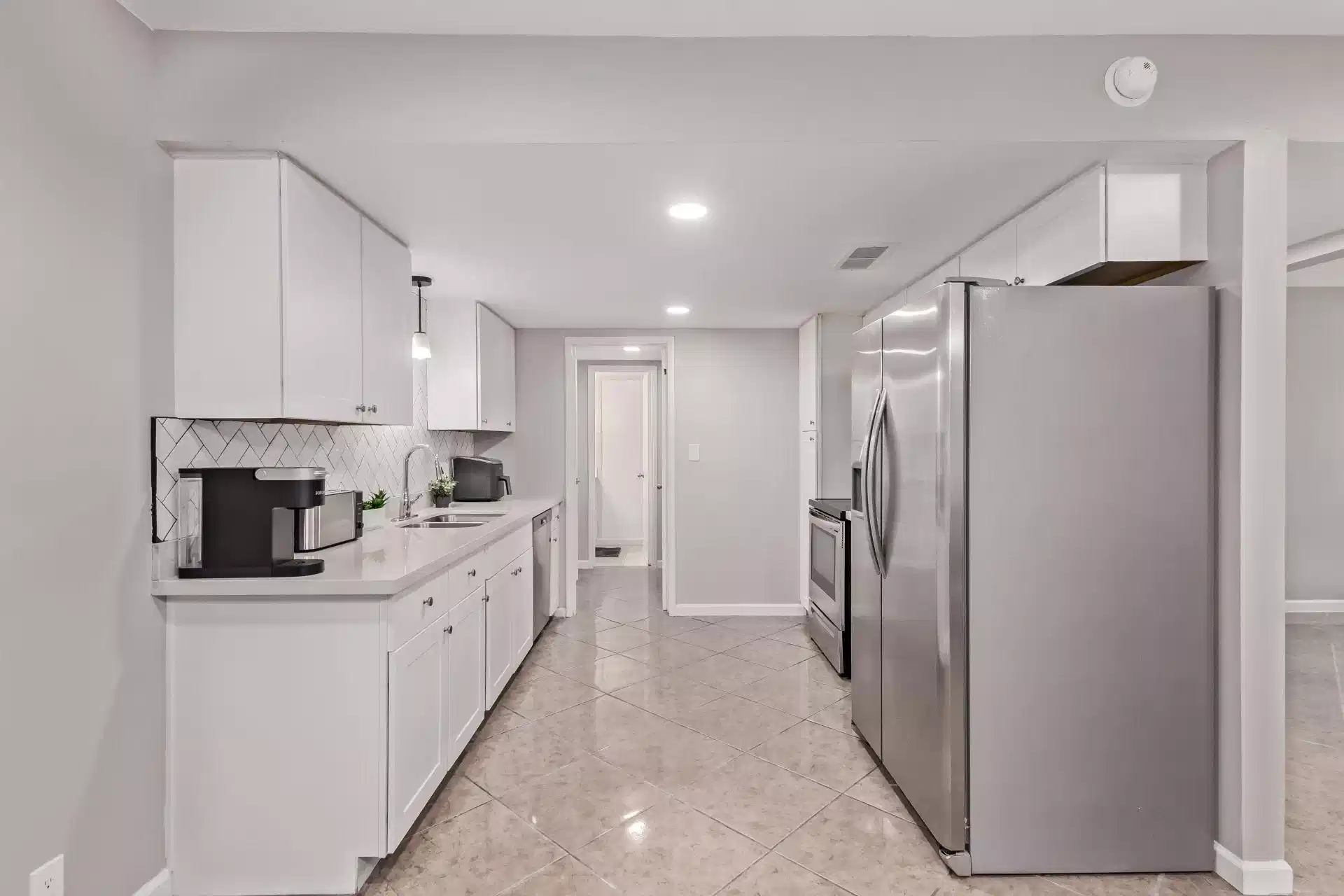 PDP 85204, Mesa - Mesa, Arizona, United States - #50319  : Room in 10 Bed 3 Bath - Kitchen