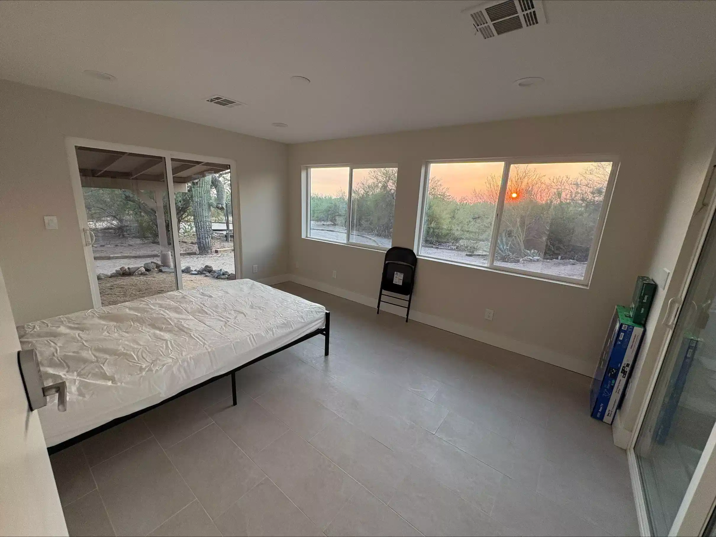 PDP 85266, Scottsdale - Scottsdale, Arizona, United States - #52752 : Room in 5 Bed 2 Bath - Bedroom